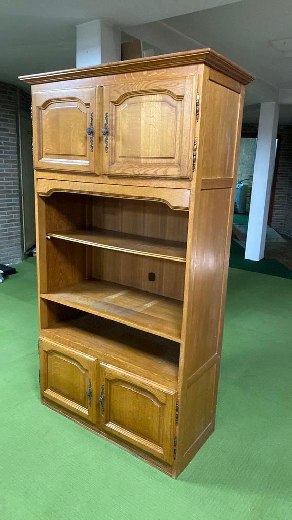 Boekenkast uit eik « LAATSTE DAGEN «, Huis en Inrichting, Ophalen, Zo goed als nieuw
