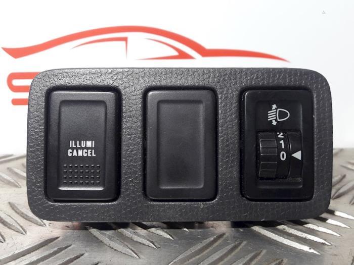 Schakelaar Koplamp Ihv van een Suzuki Swift, Gebruikt, -, -, Ophalen of Verzenden