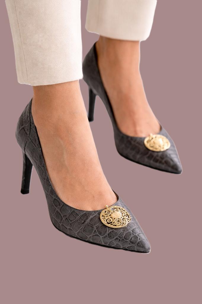 Escarpins élégants La Pomme de Loveley taille 37,5, Vêtements | Femmes, Chaussures, Porté, Escarpins, Gris, Enlèvement ou Envoi