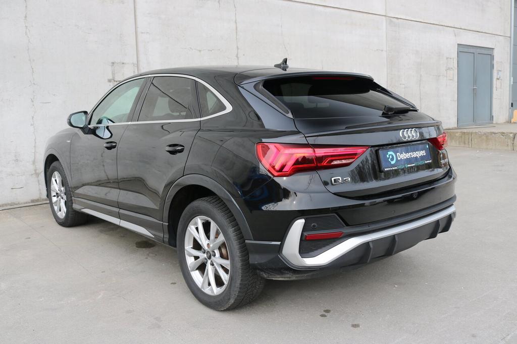 Audi Q3 SPORTBACK 1.5 TSI NAVI PSENS DIGITAL COCKPIT, Auto's, Audi, 1498 cc, 4 cilinders, 0 kg, Zwart