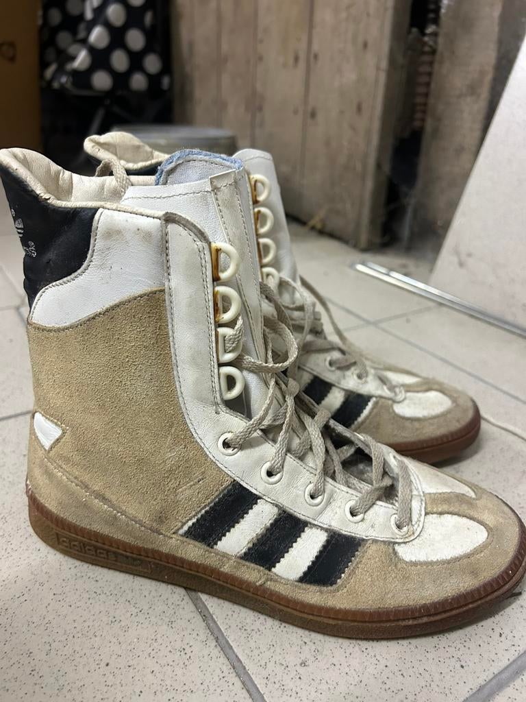 Chaussures vintage Adidas Adimed Stabil taille 37, Enlèvement ou Envoi, Utilisé, Chaussures de boxe