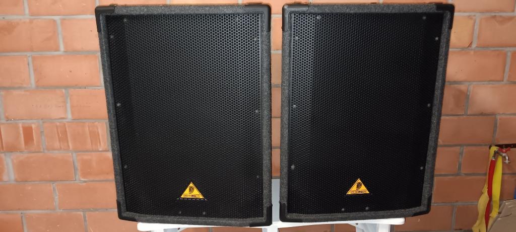 Behringer luidsprekers, Enlèvement, Utilisé, 120 watts ou plus, Haut-parleur central