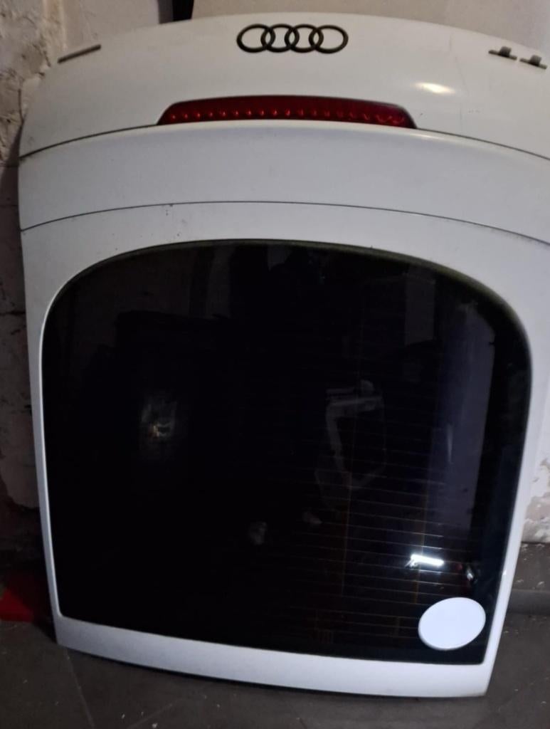 Koffer Audi TT 3.2, Ophalen, Gebruikt, Audi