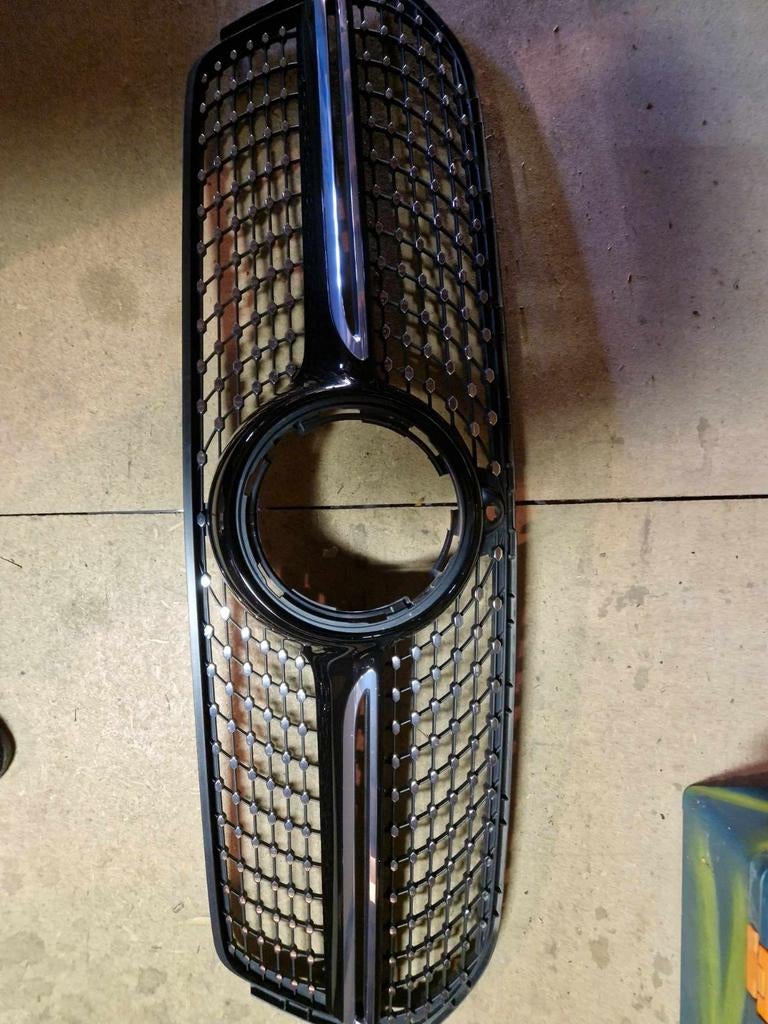 Calandre + diffuseur pour Mercedes GLE W167 (2020) (AMG), Enlèvement