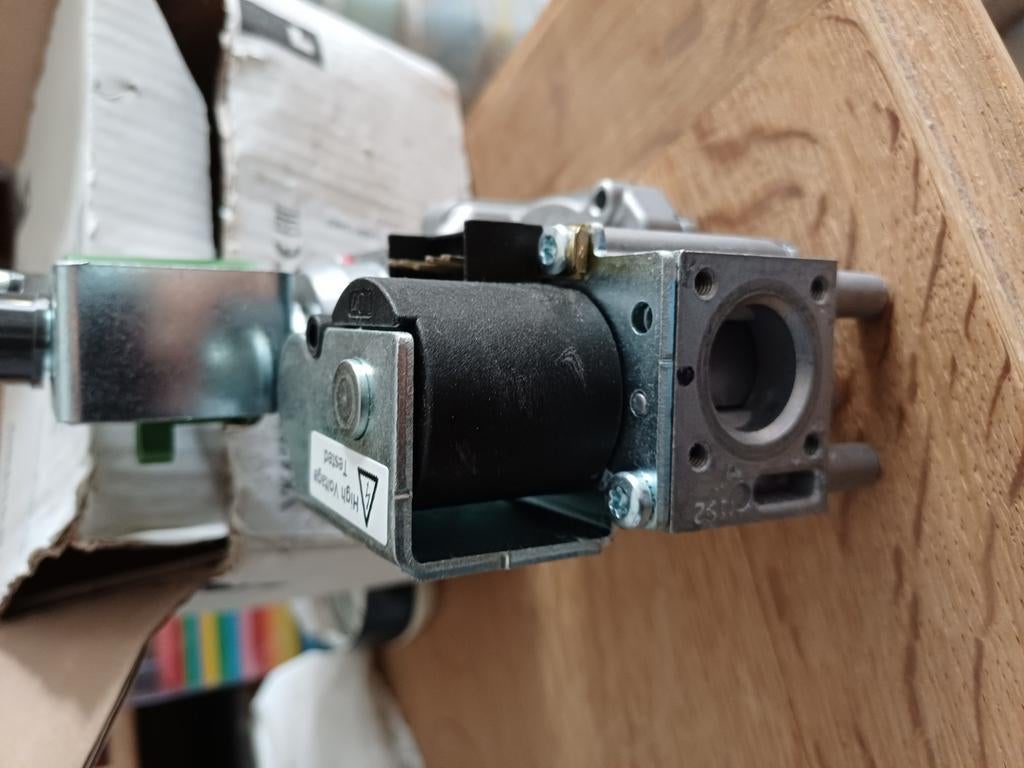 Bloc gaz neuf pour chaudiere De Dietrich, Ophalen of Verzenden