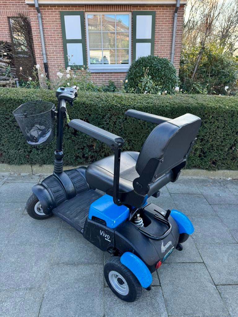 L & M Vivo Scootmobiel Opvouwbaar Demonteren Invalidescooter, Diversen, Ophalen of Verzenden, Inklapbaar, Zo goed als nieuw, Elektrische rolstoel