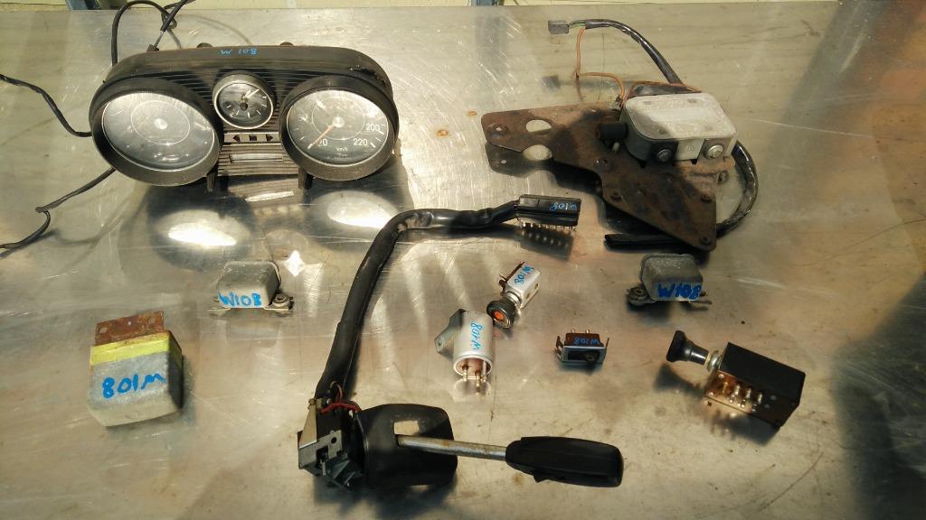 Mercedes W108 250S 280S 280SE pièces divers, Enlèvement ou Envoi, Utilisé, Mercedes-Benz