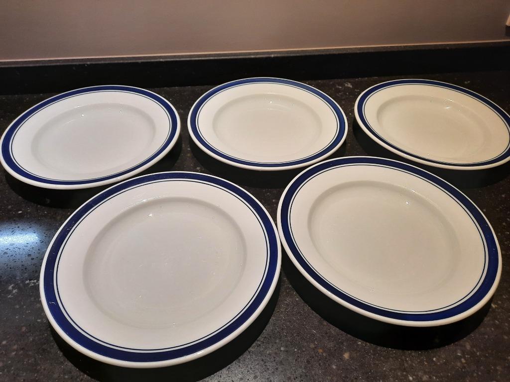 Vintage serviesset van Pillivuyt, Ophalen