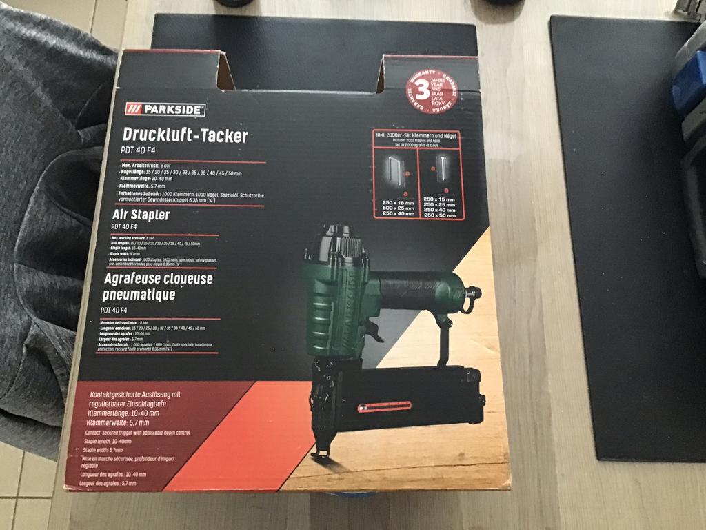 Niet en nagel pistool pneumatish , NIEUW, Ophalen, Nieuw