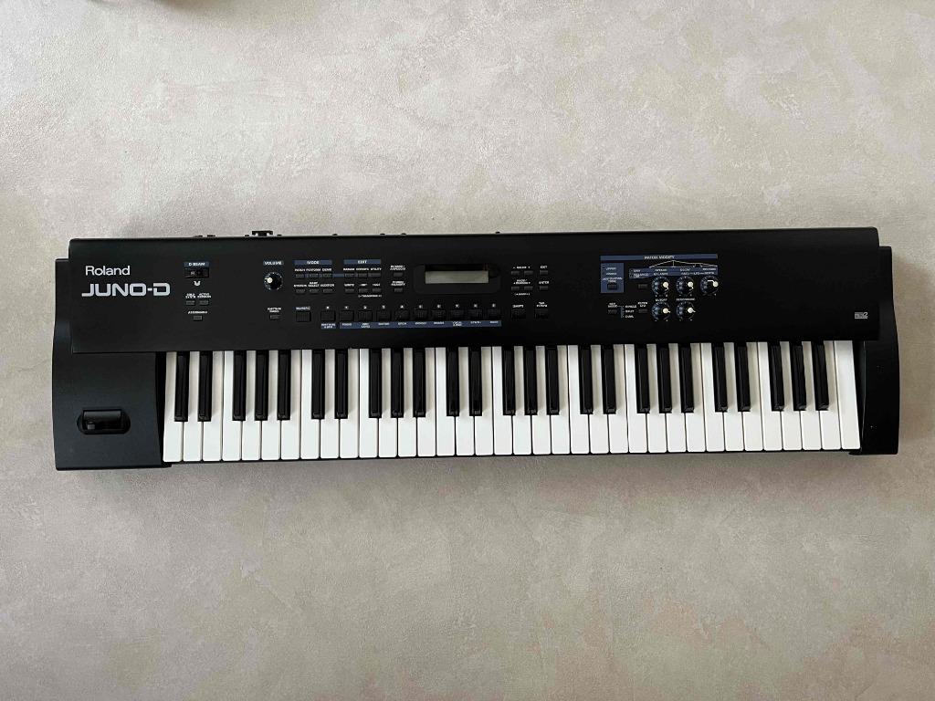Roland Juno D, 61 touches, Roland, Enlèvement, Utilisé