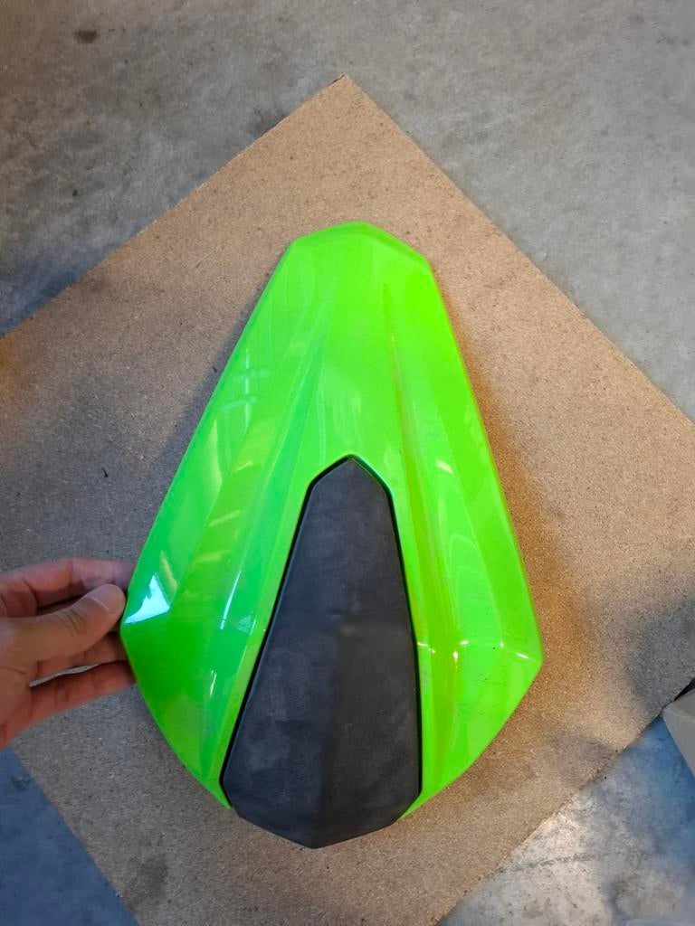 Kawasaki Z400 achter zitje z 400 2019, Motoren, Ophalen of Verzenden