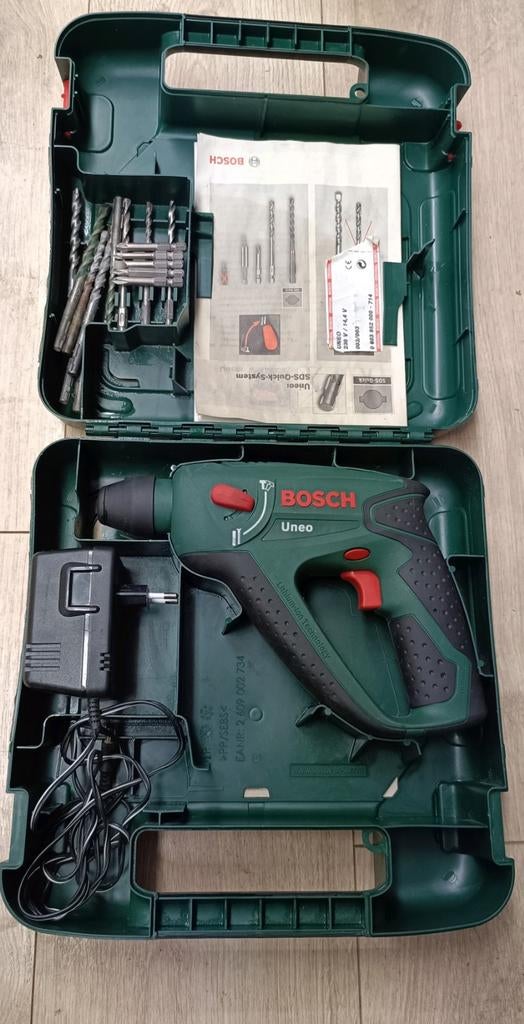 Bosch Uneo Perforateur sans fil 3-en-1 – Très bon état + acc, Enlèvement