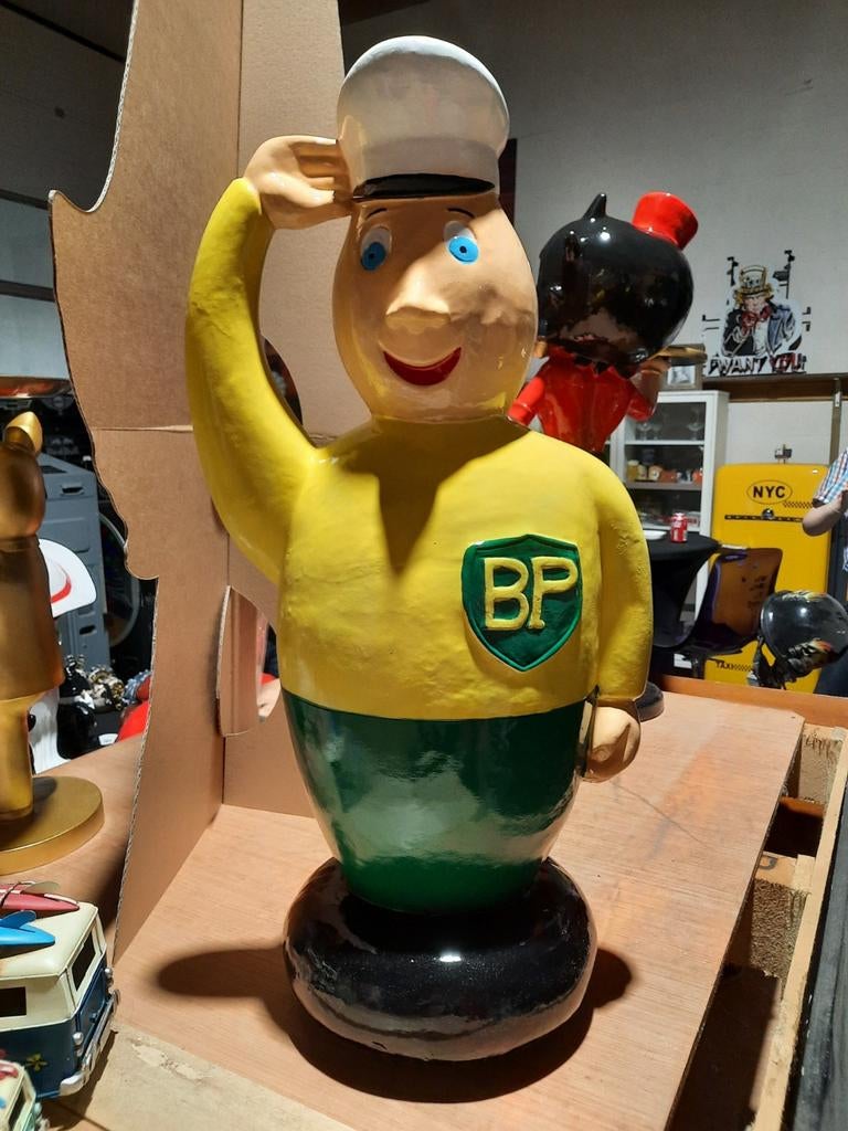 Groot beeld BP polyester, Ophalen