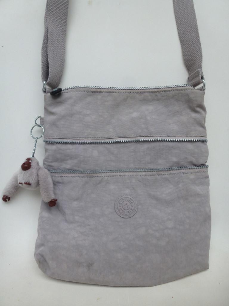 Sac à bandoulière Kipling Sabalo gris, Bijoux, Sacs & Beauté, Sacs | Sacs Femme, Enlèvement ou Envoi, Utilisé, Gris, Sac à main