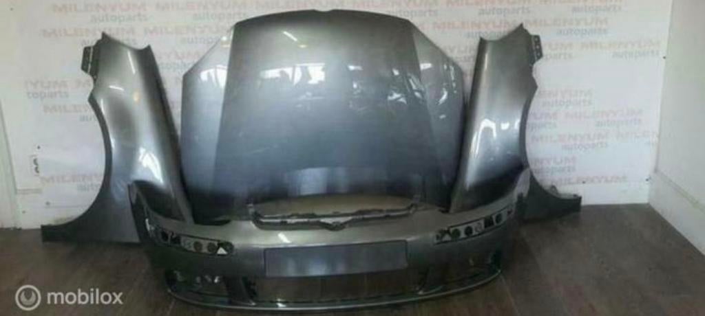 FACE AVANT VOLKSWAGEN GOLF 5 NEW (2003-2008) LAT7T, Enlèvement ou Envoi, Avant, Volkswagen, Capot moteur