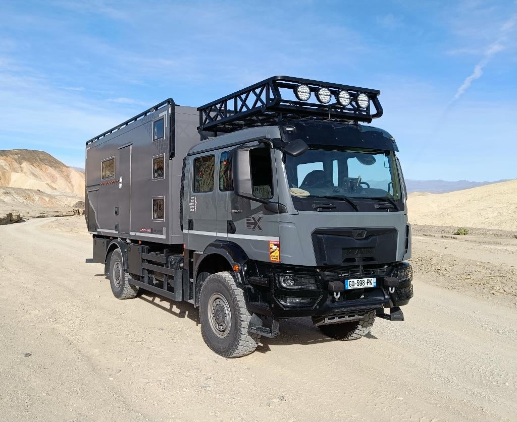 Camion d'expedition MAN TGM 4x4, Caravanes & Camping, Camping-cars, 8 mètres et plus, Jusqu'à 5, Réfrigérateur, Diesel