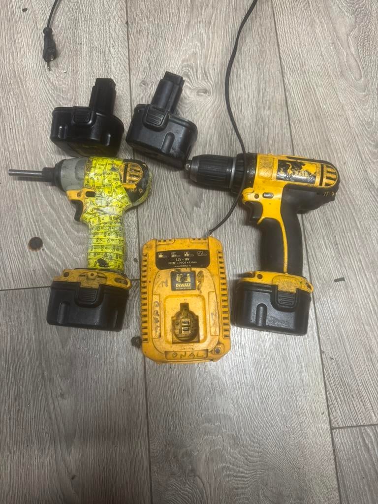 Perceuse et visseuse à percussion sans fil De Walt, Bricolage & Construction, Outillage | Foreuses, Enlèvement, Utilisé, Foreuse et Perceuse