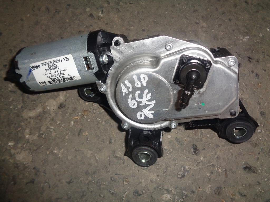 A vendre moteur d'essuis-glace Audi A3 8P, Enlèvement, Utilisé, Audi