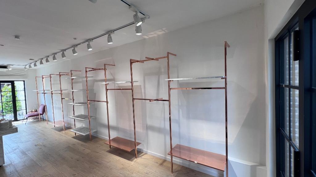 Luxe Winkelinrichting – Compleet en in Prachtige Staat, Ophalen