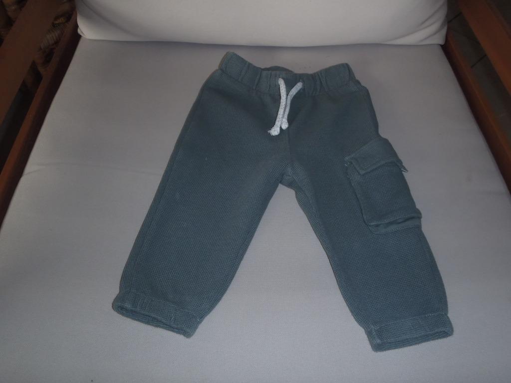 groene broek/legging maat 74, Kinderen en Baby's, Babykleding | Maat 74, C&A, Broekje, Ophalen of Verzenden, Zo goed als nieuw