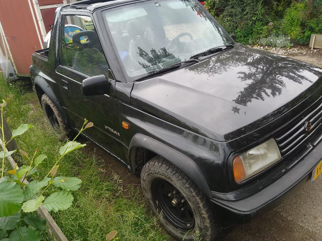 SUZUKI VITARA 4x4 cabrio 1992, Autos, Cabriolet, Boîte manuelle, Particulier, Tissu