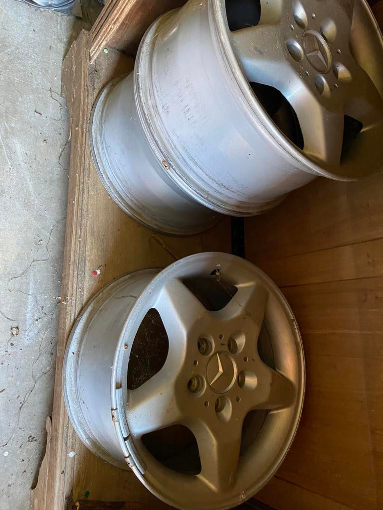 Jante mercedes 16 pouces, Autos : Pièces & Accessoires, Pneus & Jantes, Enlèvement, 16 pouces, Jante(s)