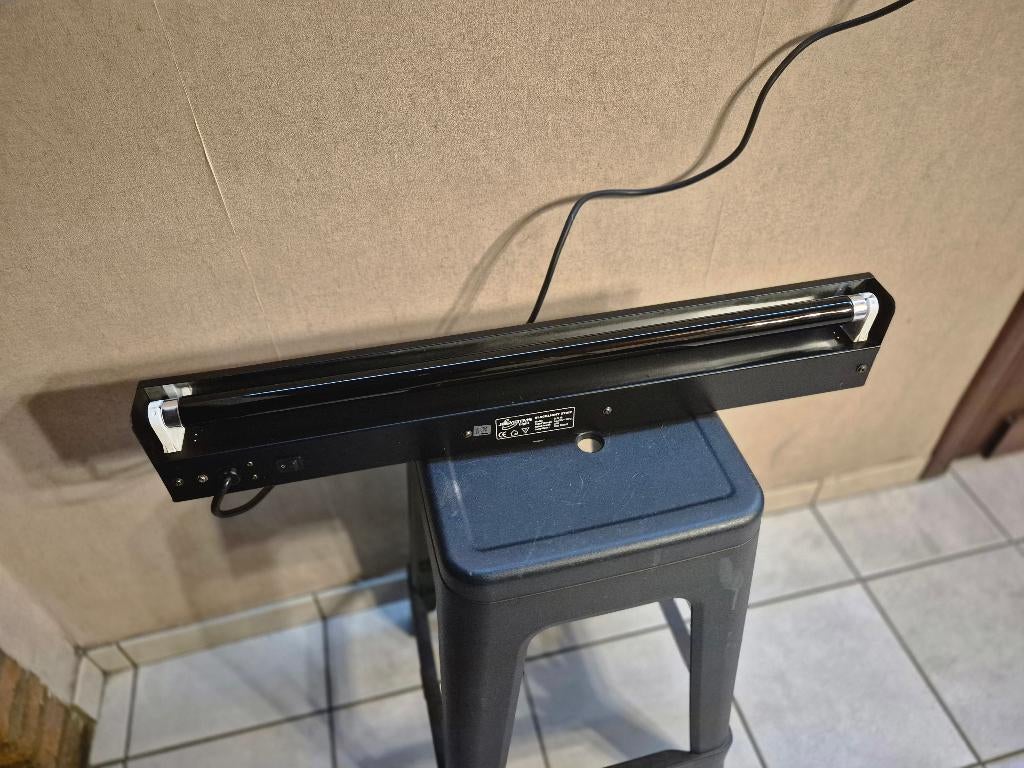 Blacklight JB.SYSTEMS TL 60cm met armatuur 25W, Muziek en Instrumenten, Licht en Laser, Ophalen, Zo goed als nieuw, Licht