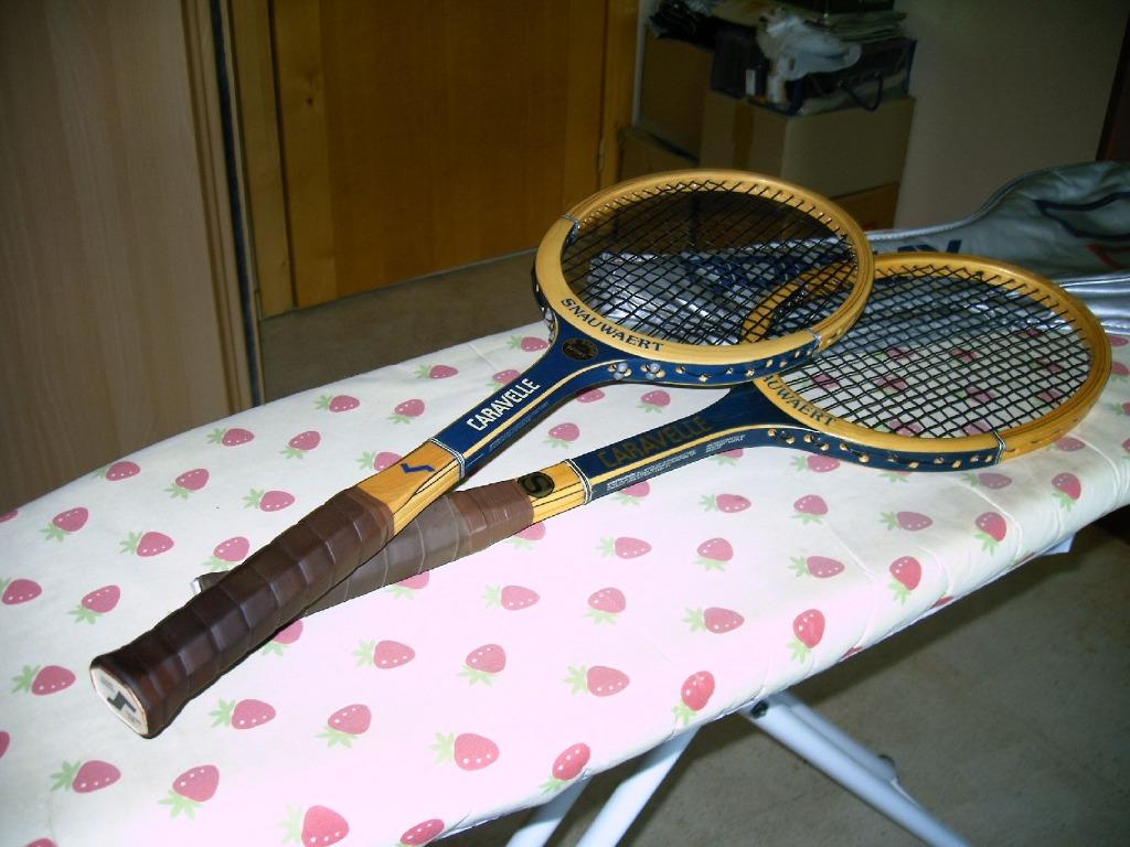 Raquette de tennis en bois Snauwaert "Caravelle", Enlèvement, Utilisé, Raquette, Autres marques