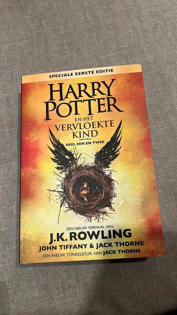 Harry potter en het vervloekte kind, Verzamelen, Ophalen of Verzenden, Zo goed als nieuw