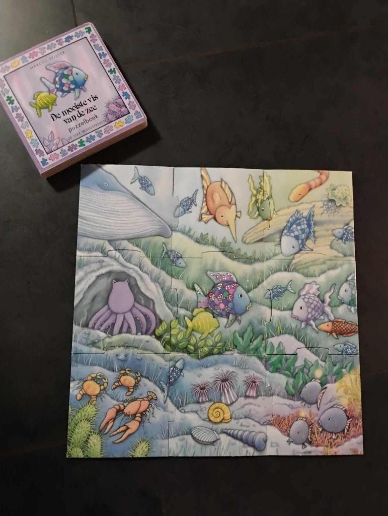"de mooiste vis van de zee" lees- en puzzelboek, Boeken, Kinderboeken | Kleuters, Ophalen of Verzenden, Gelezen