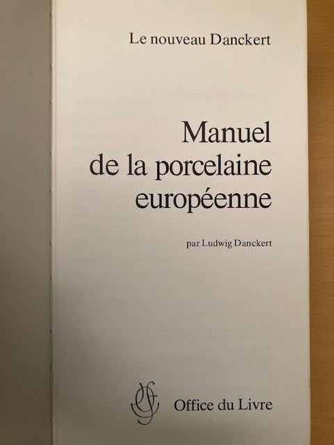 livre sur la porcelaine européenne, Enlèvement ou Envoi