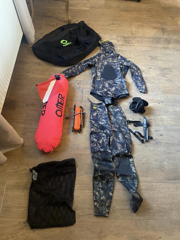 Tenue de plongée taille M complète pour pêche aux poissons, Enlèvement, Neuf, Autre