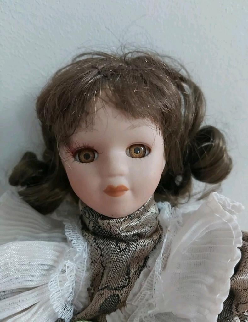 Ancienne poupée de porcelaine 20 cm, Collections, Enlèvement ou Envoi, Poupée
