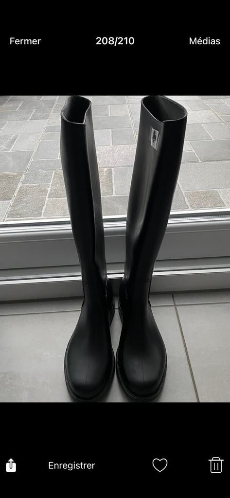 Bottes, Enlèvement, Comme neuf