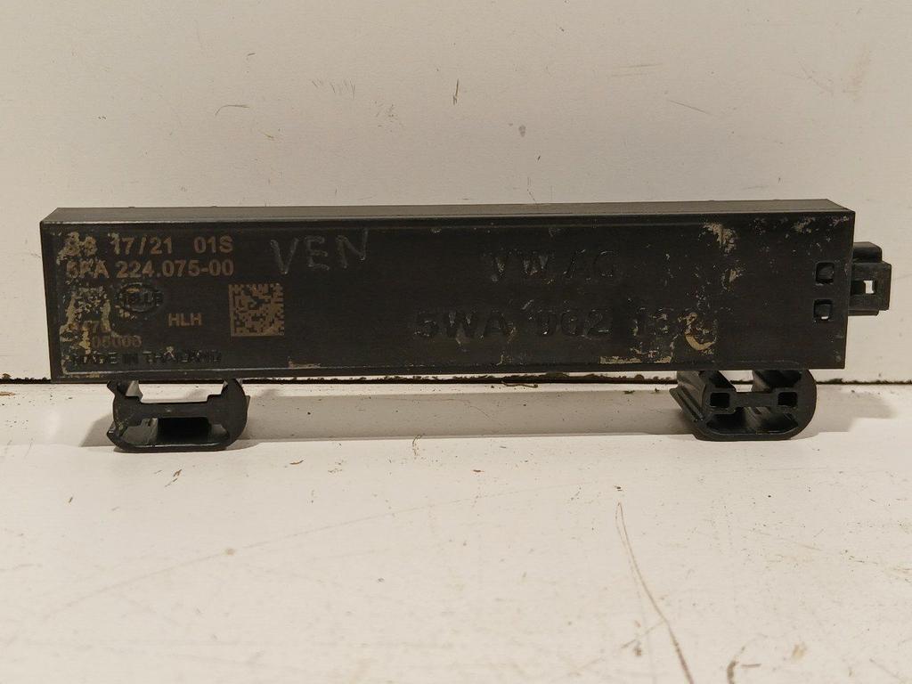 Antenne Volkswagen Golf, Autos : Divers, Autoradios, Enlèvement ou Envoi, Van der Ven Autorecycling B.V., Onderdelen@venauto.nl