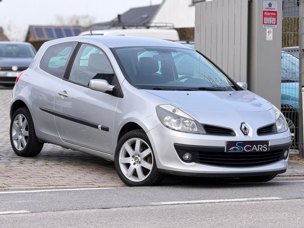 Renault Clio 1.6i ** 050.000 km ** Automatiek ** Airco **, Electronic Stability Program (ESP), 82 kW, 1600 cc, Bedrijf
