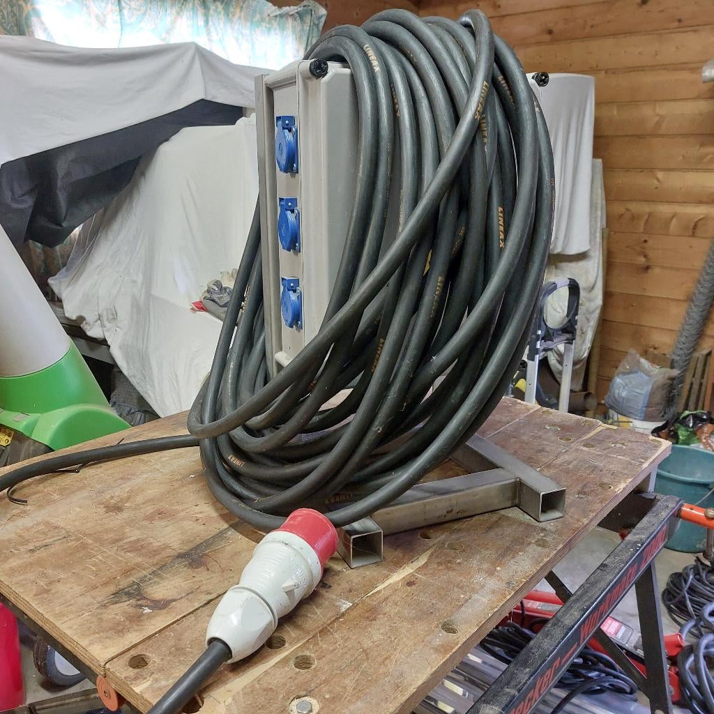 armoire d'alimentation électrique, Enlèvement, Comme neuf, Interrupteur