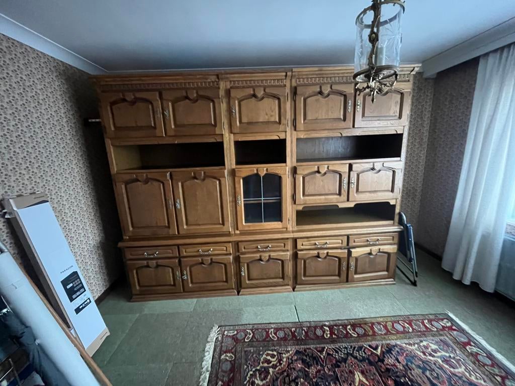 Grote wandkast, Ophalen, Zo goed als nieuw