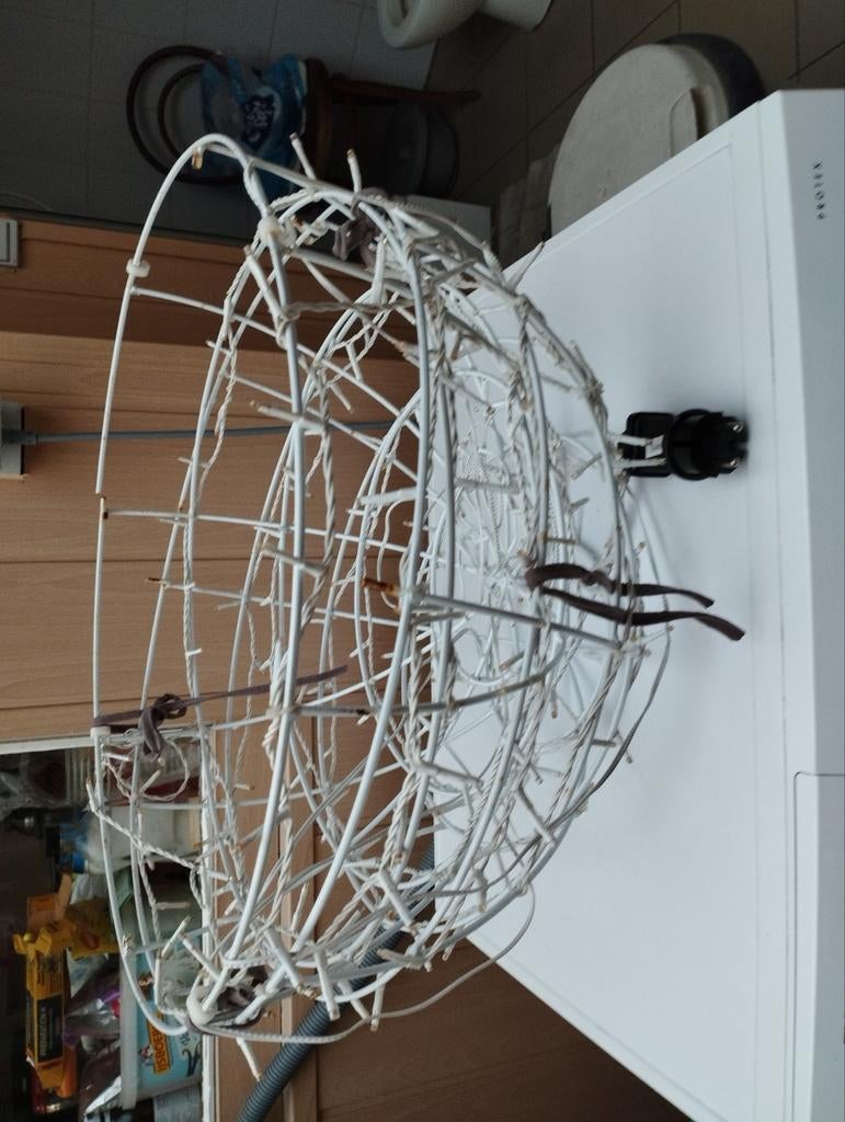 Ik heb iets in elektriciteit met lamp halve cirkels kleur wi, Ophalen