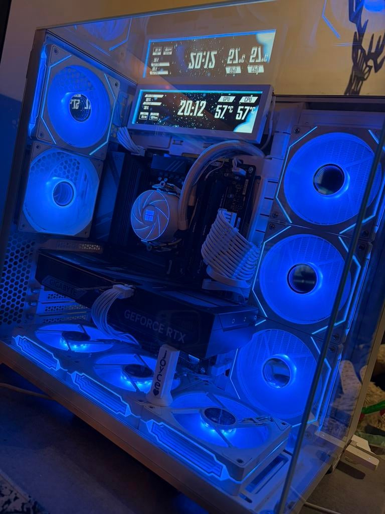 High-End Gaming Setup | RTX 5080 | Ryzen 7 7800X3D, Computers en Software, Desktop Pc's, Ophalen, 32 GB, Zo goed als nieuw, Gaming