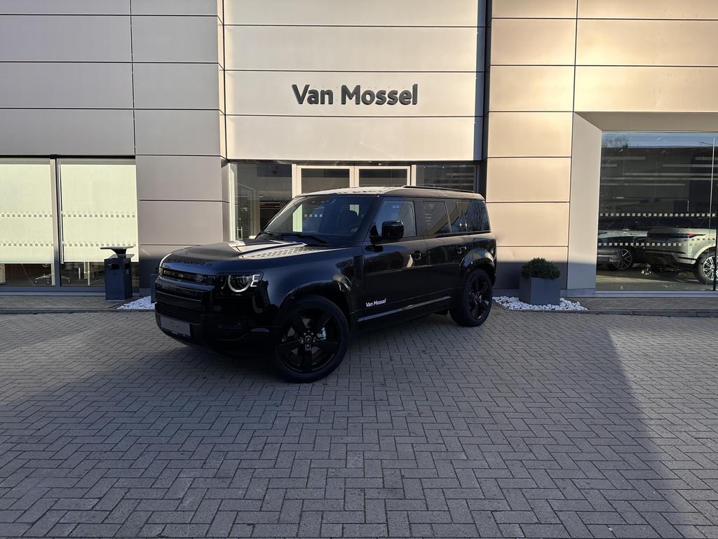 Land Rover Defender 110 D250 X-Dynamic SE AWD Auto. 25.5MY, Auto's, Land Rover, Automaat, Gebruikt, Zwart, 2506 kg