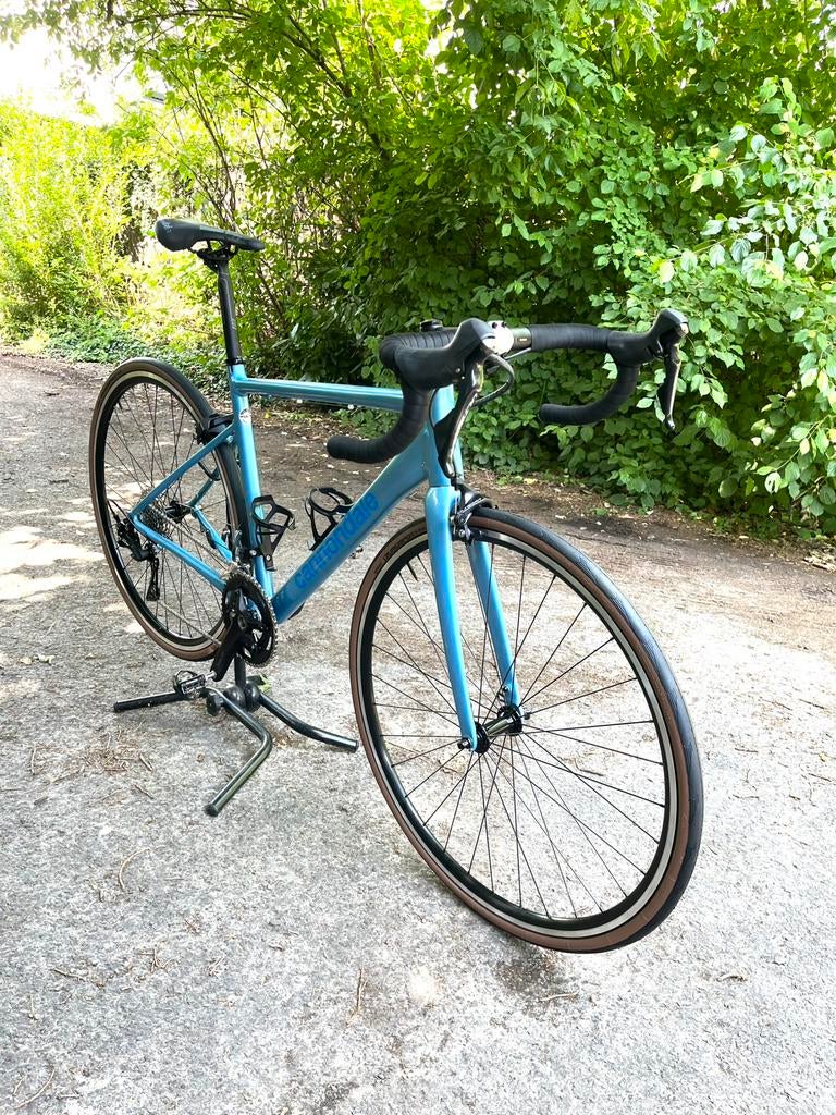 NOUVEAUX vélos Cannondale Optimo Caad, fabriqués à la main, Vélos & Vélomoteurs, Vélos | Vélos de course, Enlèvement, Aluminium