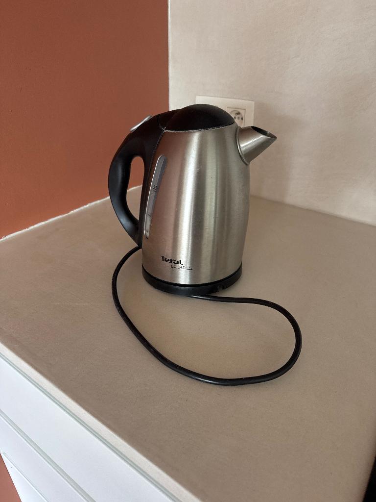 Waterkoker, Elektronische apparatuur, Waterkokers, Ophalen, Gebruikt