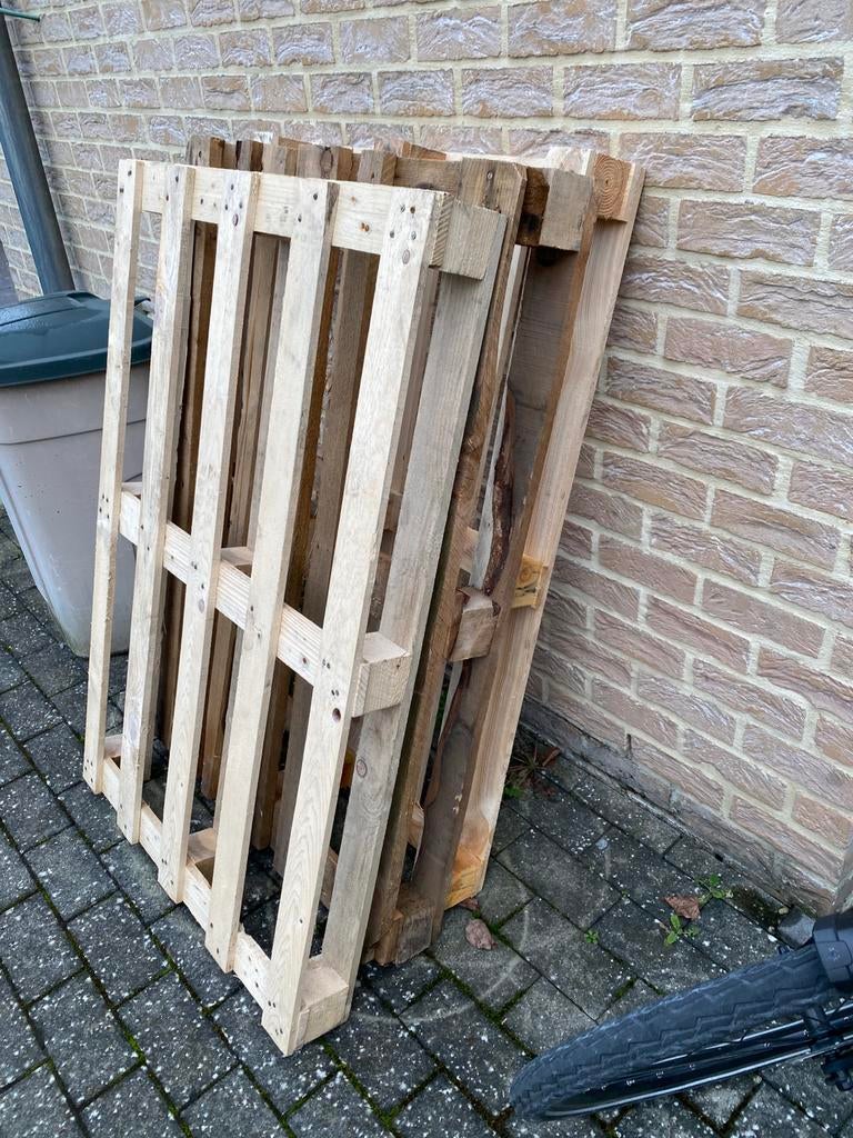 Gratis 3 paletten om af te halen, Ophalen, Zo goed als nieuw