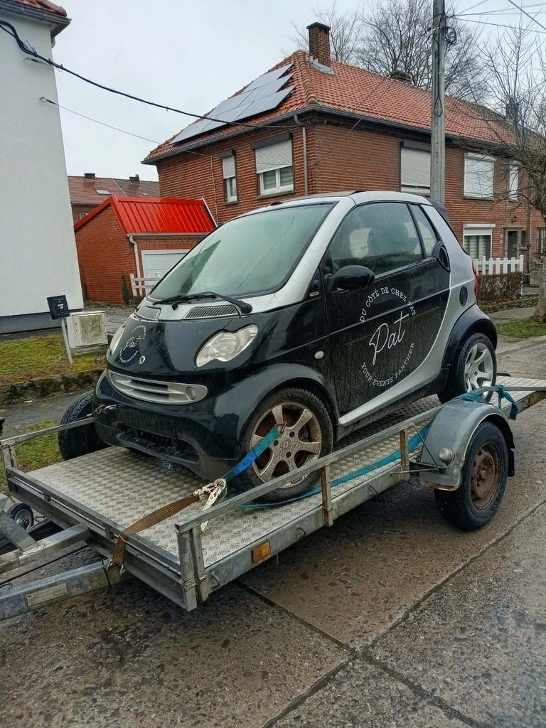 Remorque plateau disponible avec chauffeur, Ophalen