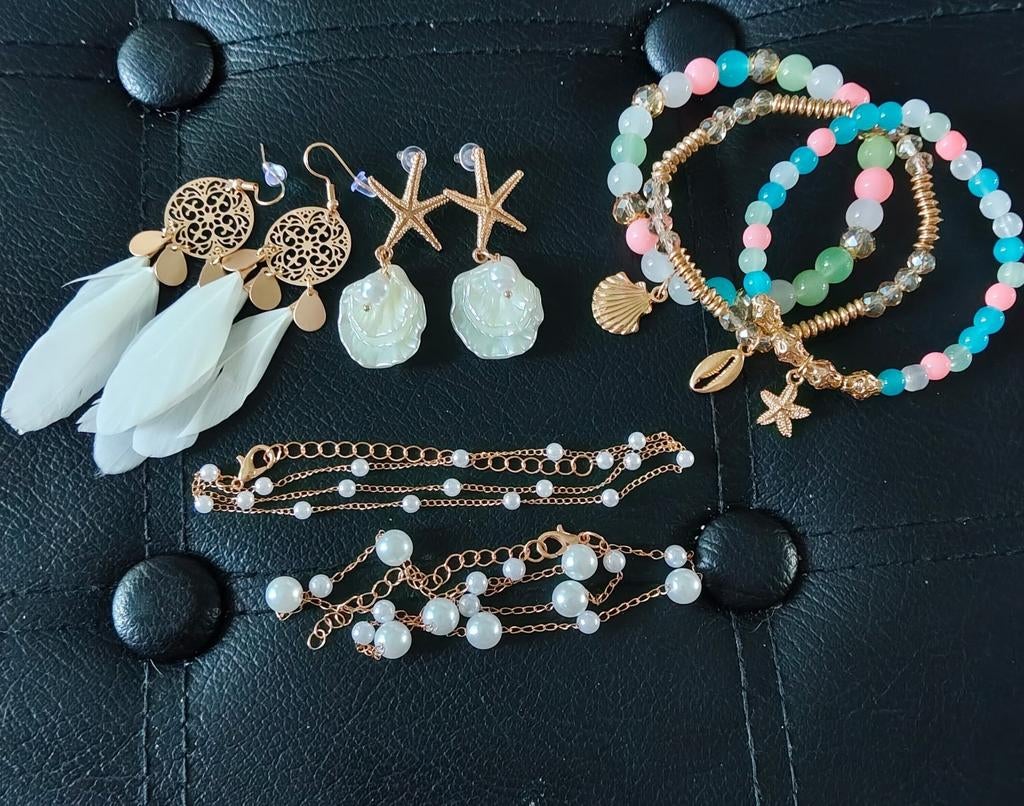 Lot de bijoux fantaisie