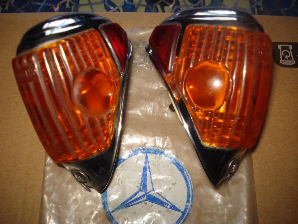 Opruiming MERCEDES Heckflosse onderdelen W110 / W111, Auto-onderdelen, Verlichting, Ophalen of Verzenden, Gebruikt, Mercedes-Benz