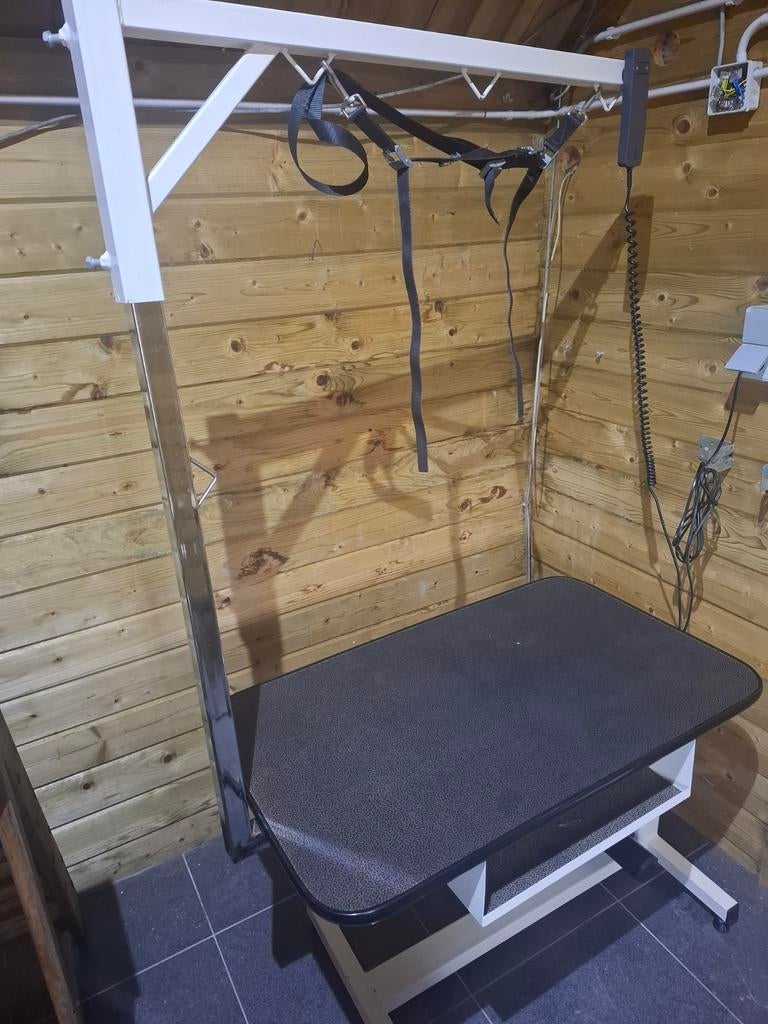 Trimtafel (werkblad 100 x 60cm), Dieren en Toebehoren, Ophalen