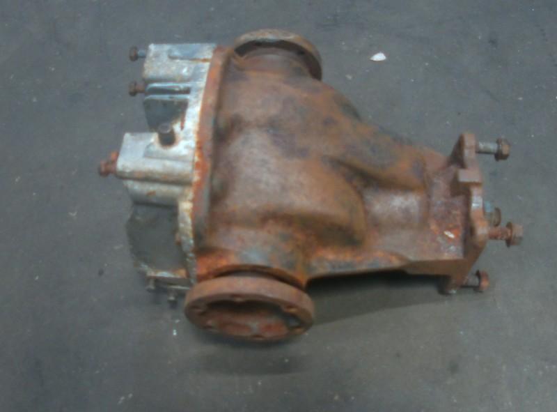 DIFFERENTIEEL ACHTER Maserati Biturbo (C12HU-004-002), Maserati, Gebruikt, Info@VerberkAutodemontage.nl, Nijverheidstraat 1a 1a
5405 AJ  UDEN, NL