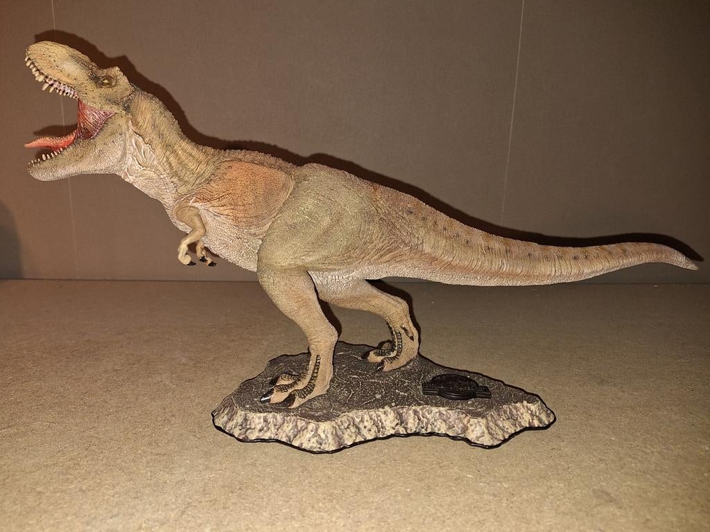 Prime 1 T-rex 1/38, Collections, Enlèvement